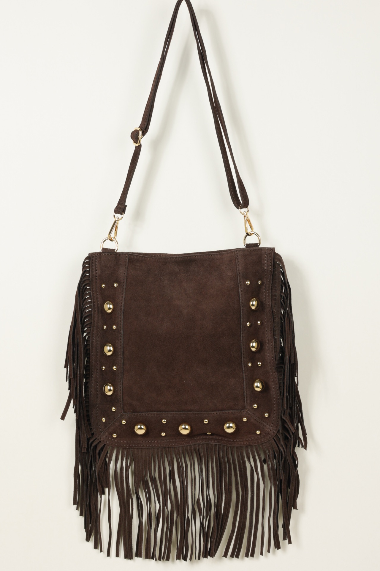 Wildledertasche mit Fransen und Nieten
