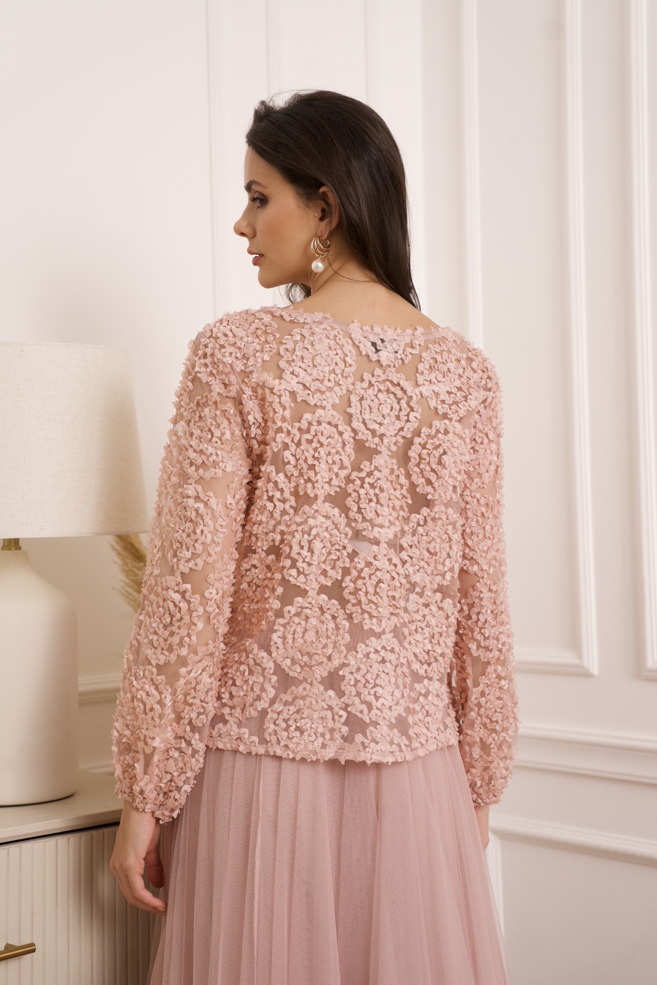 Pullover Rose Petal