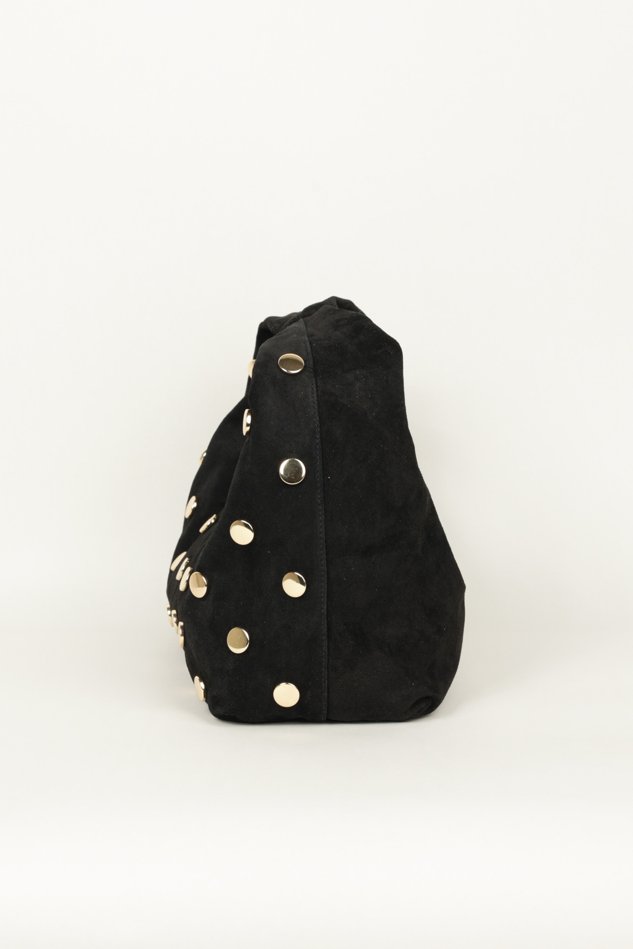 Wildledertasche mit Nieten