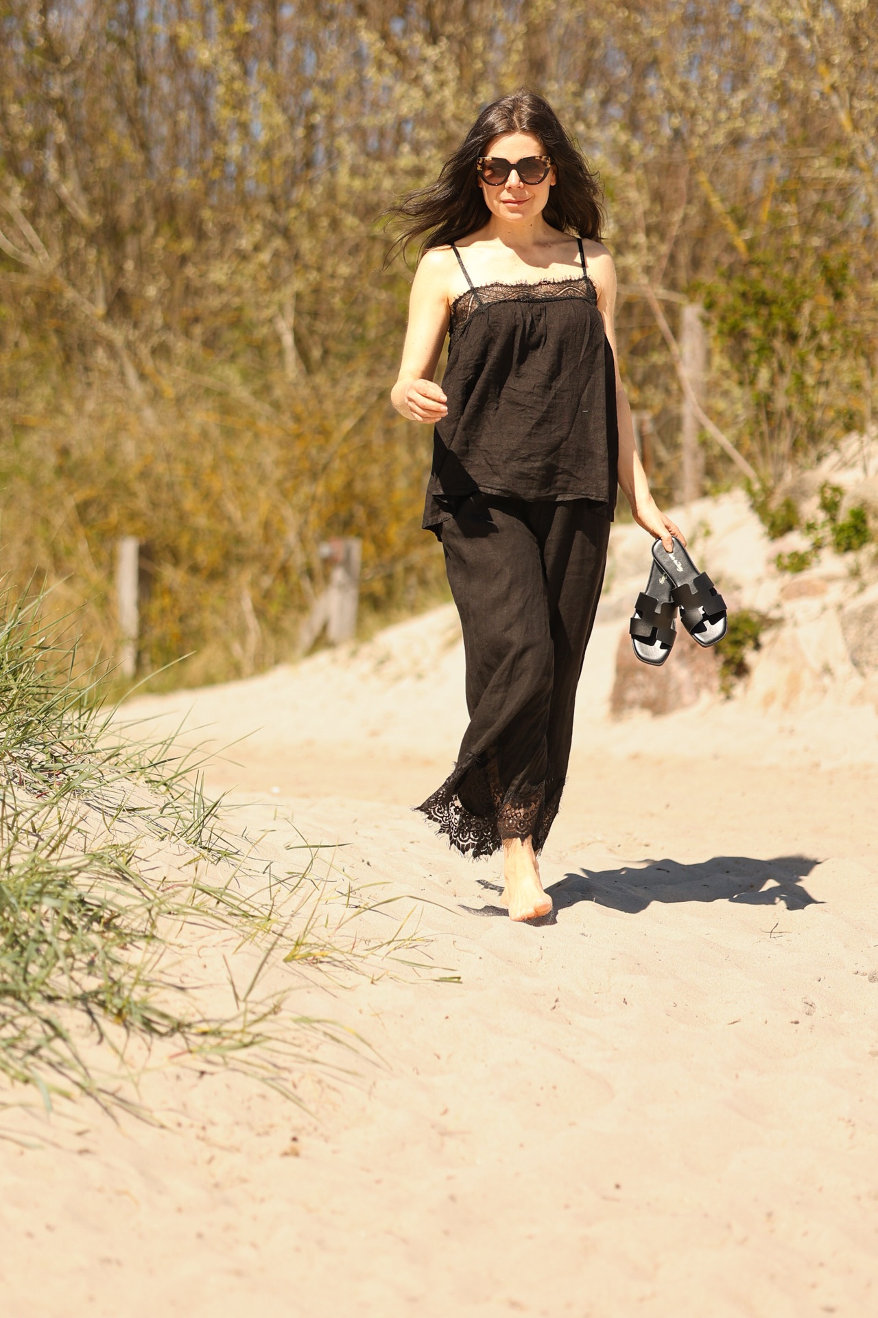 Leinenhose Mette mit Spitze