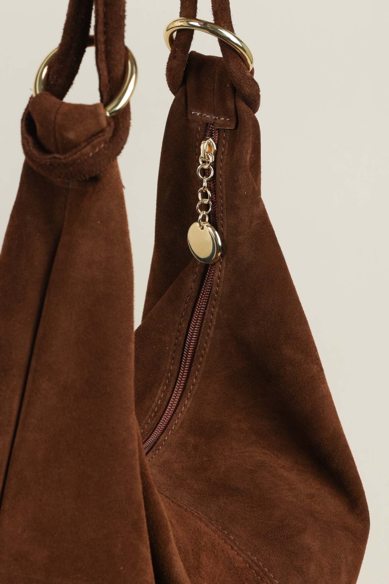 Hobo Bag aus Wildleder